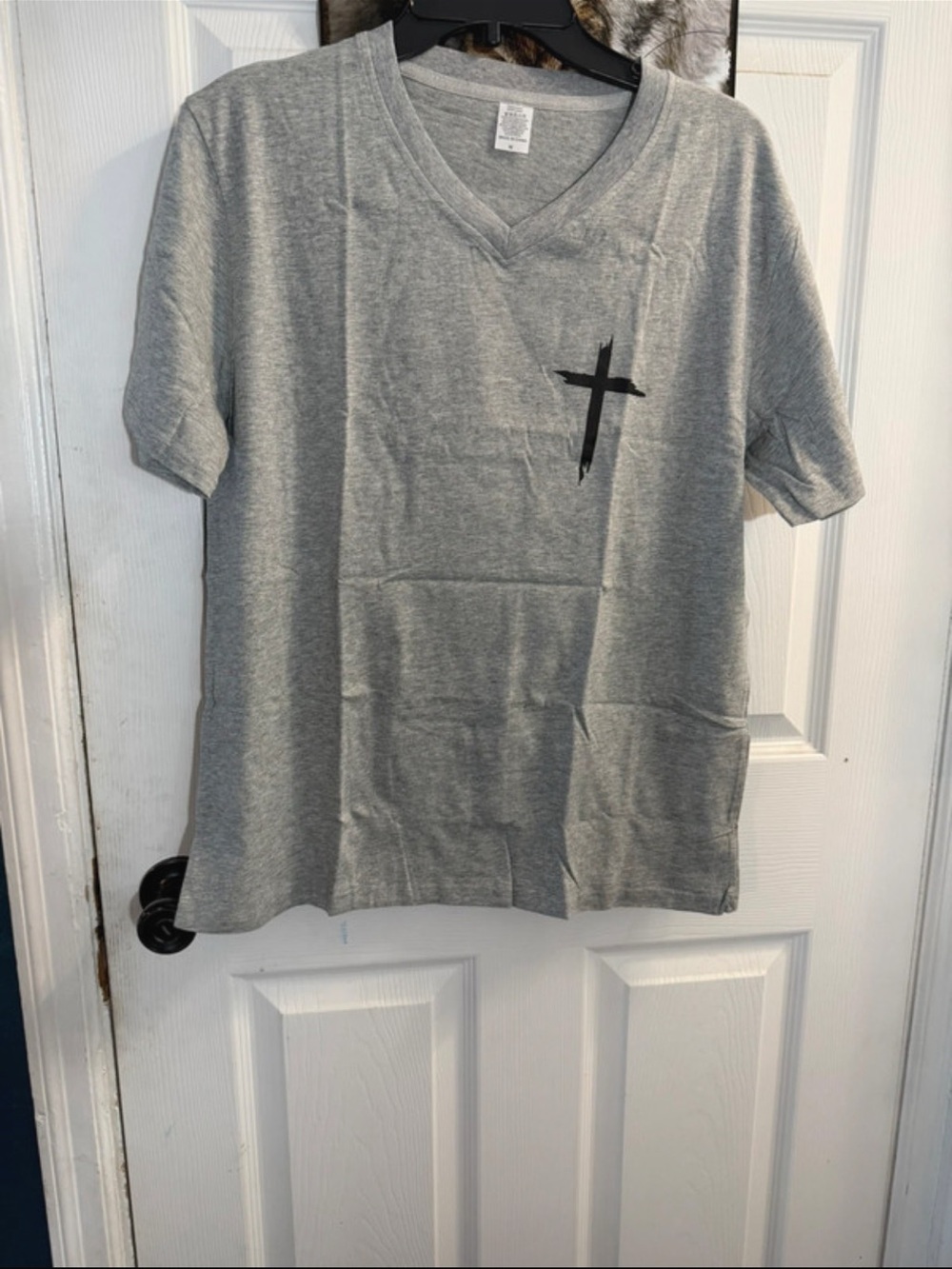 Women’s Gray V-Neck T-Shirt with Cross Detail. Size M